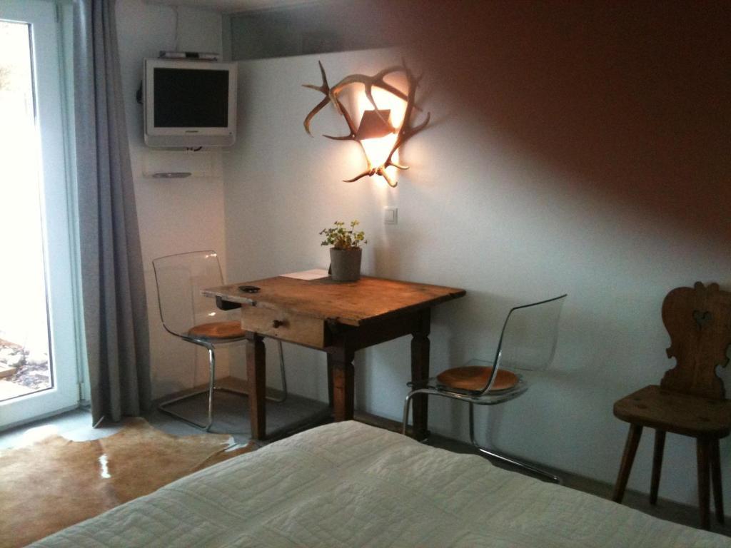 Studio Am See Apartment Sankt Gilgen Room photo